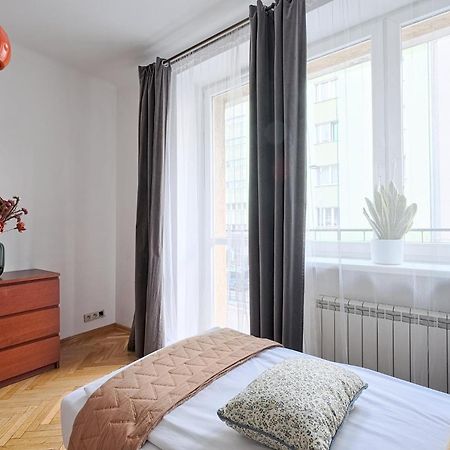 Modern And Cozy - City Center - Dobra 27 Varsovie Extérieur photo